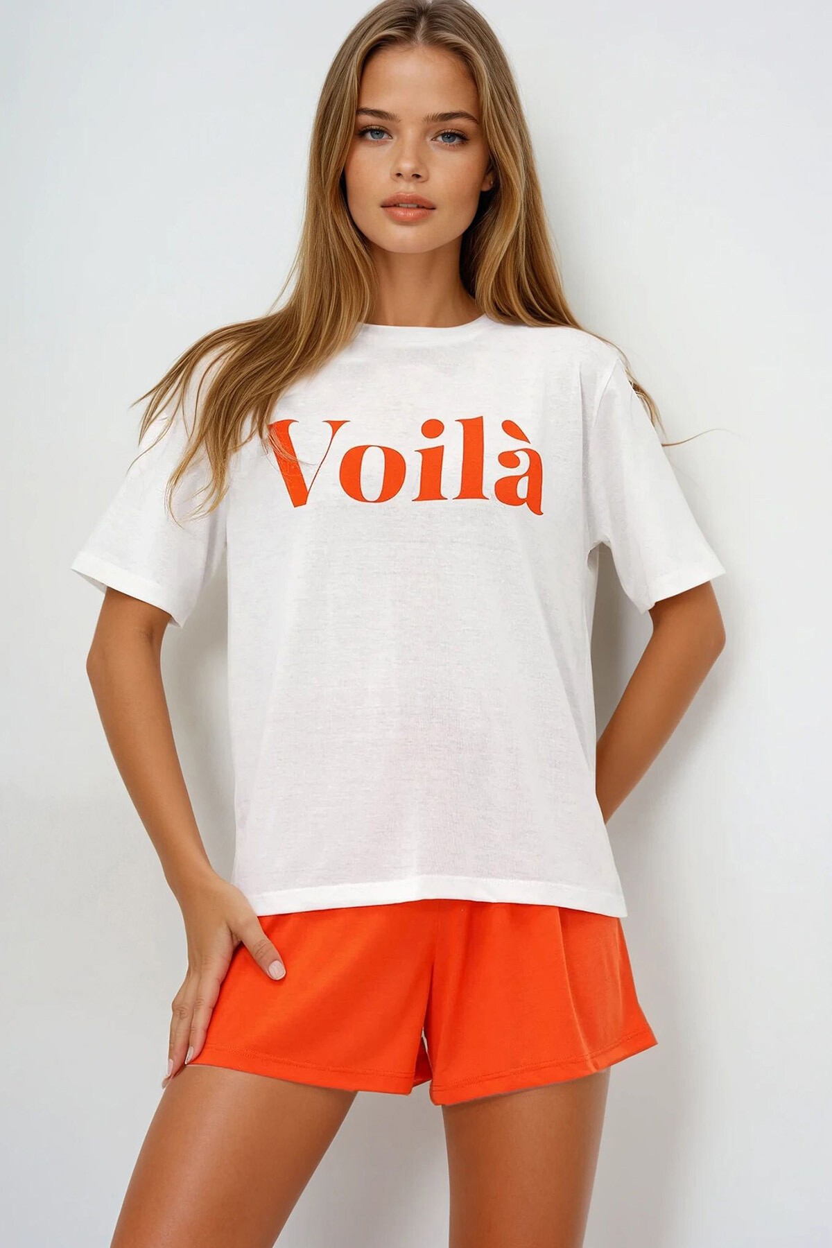 Turuncu Önü Yazı Baskılı Pamuklu Basic T Shırt Ve Şortlu Penye Alt Üst Takım