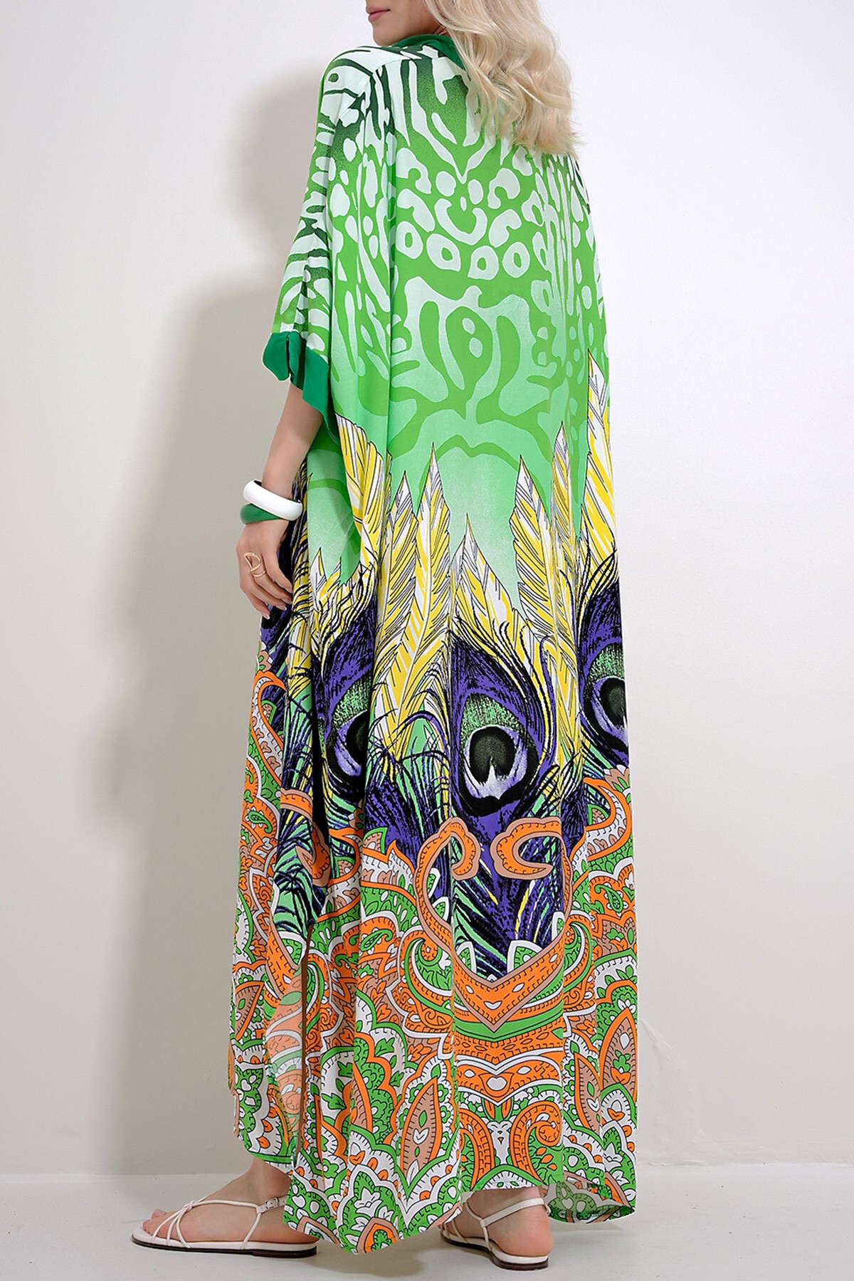 Yeşil Hakim Yaka Yarasa Kol Desenli Maxi Boy Yanları Yırtmaçlı Dokuma Elbise