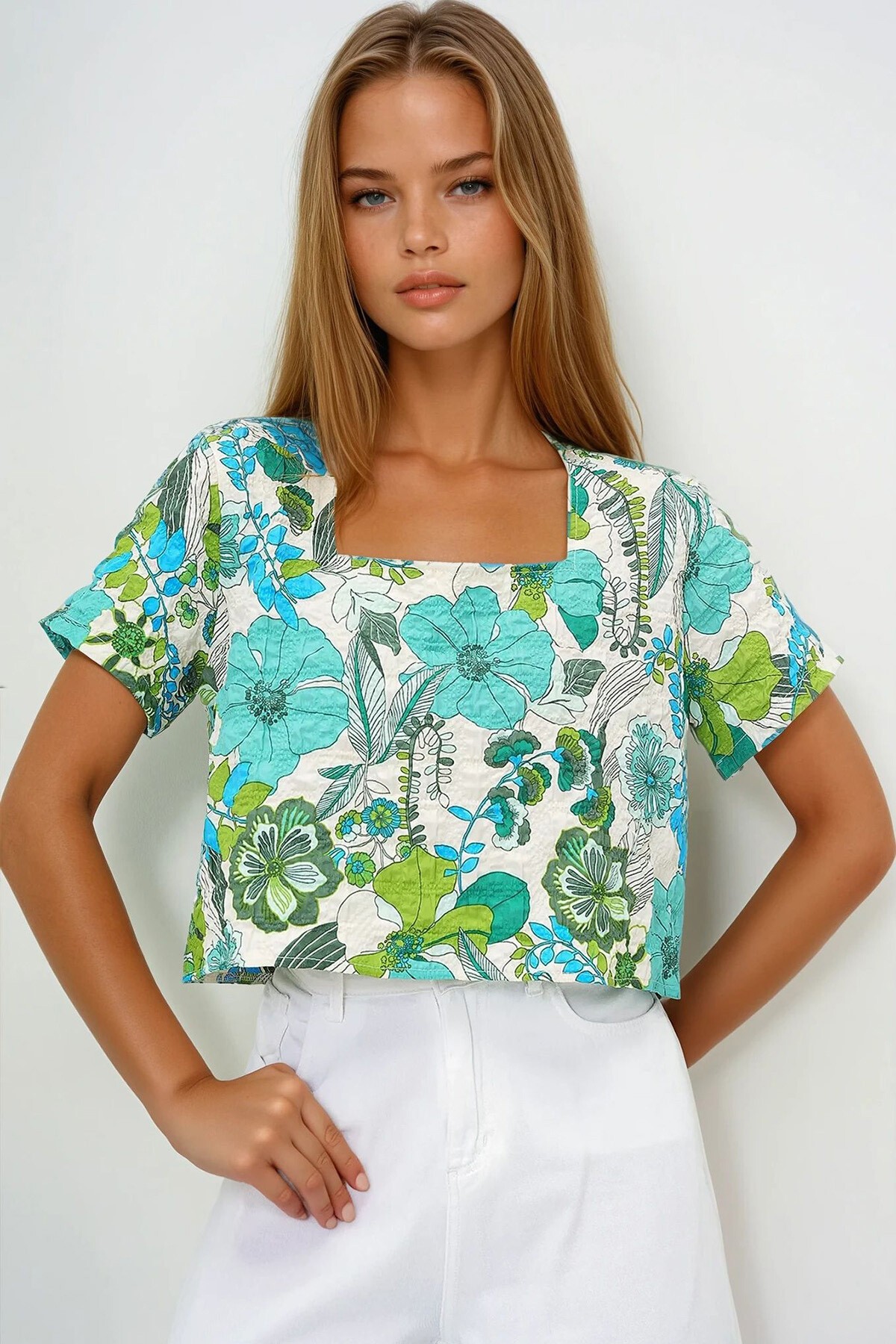 Yeşil Kare Yaka Desenli Bürümcük Dokuma Bluz