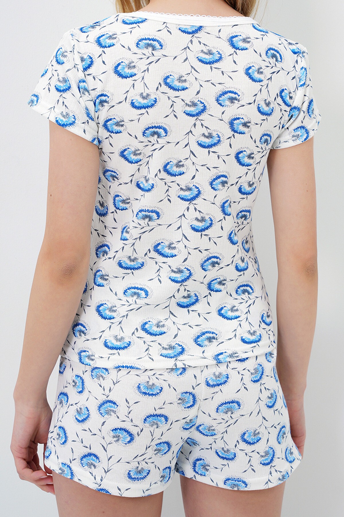 Zambak Mavi Bisiklet Yaka Pamuklu Fisto Detaylı Bluz Ve Şortlu Pijama Takımı