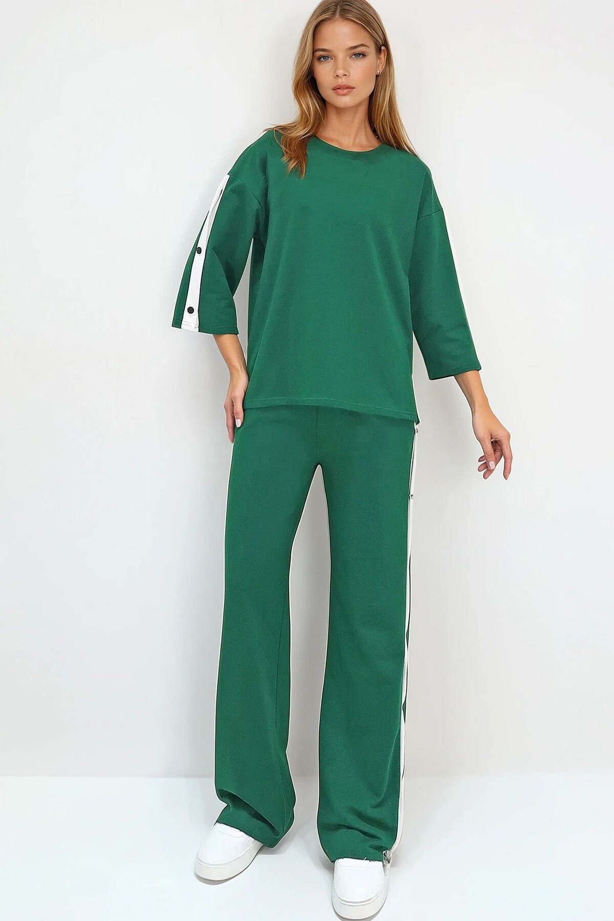 Zümrüt Yeşili Bisiklet Yaka Çıtçıt Kapamalı İli İplik Eşofman Takım