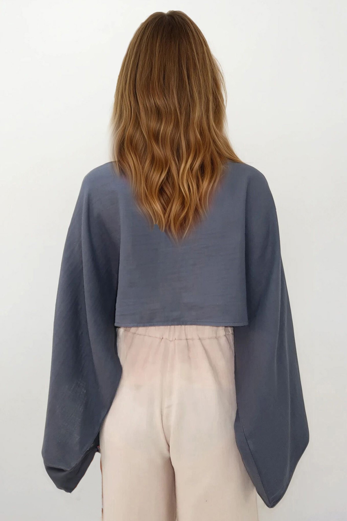 Antrasit Kayık Yaka Yarsa Kollu Crop Müslin Bluz