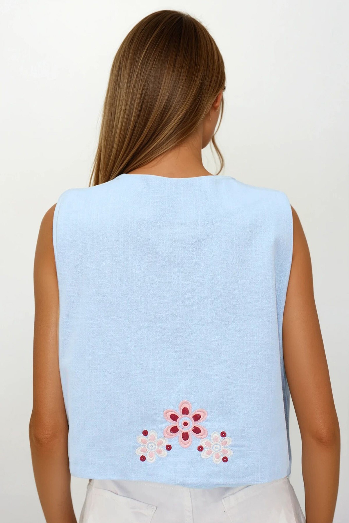 Bebe Mavi Nakışlı Bağcık Detaylı Tasarım Ham Keten Yelek