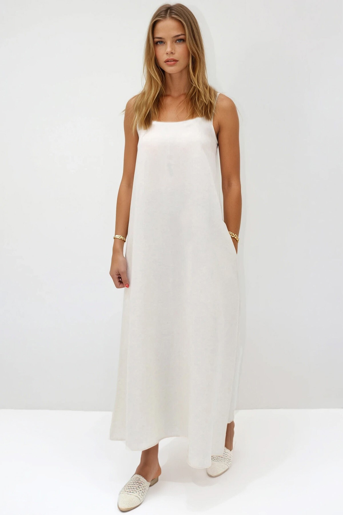 Bej Ayarlanabilir Askılı Desenli Çift Cepli Midi Boy Keten Elbise