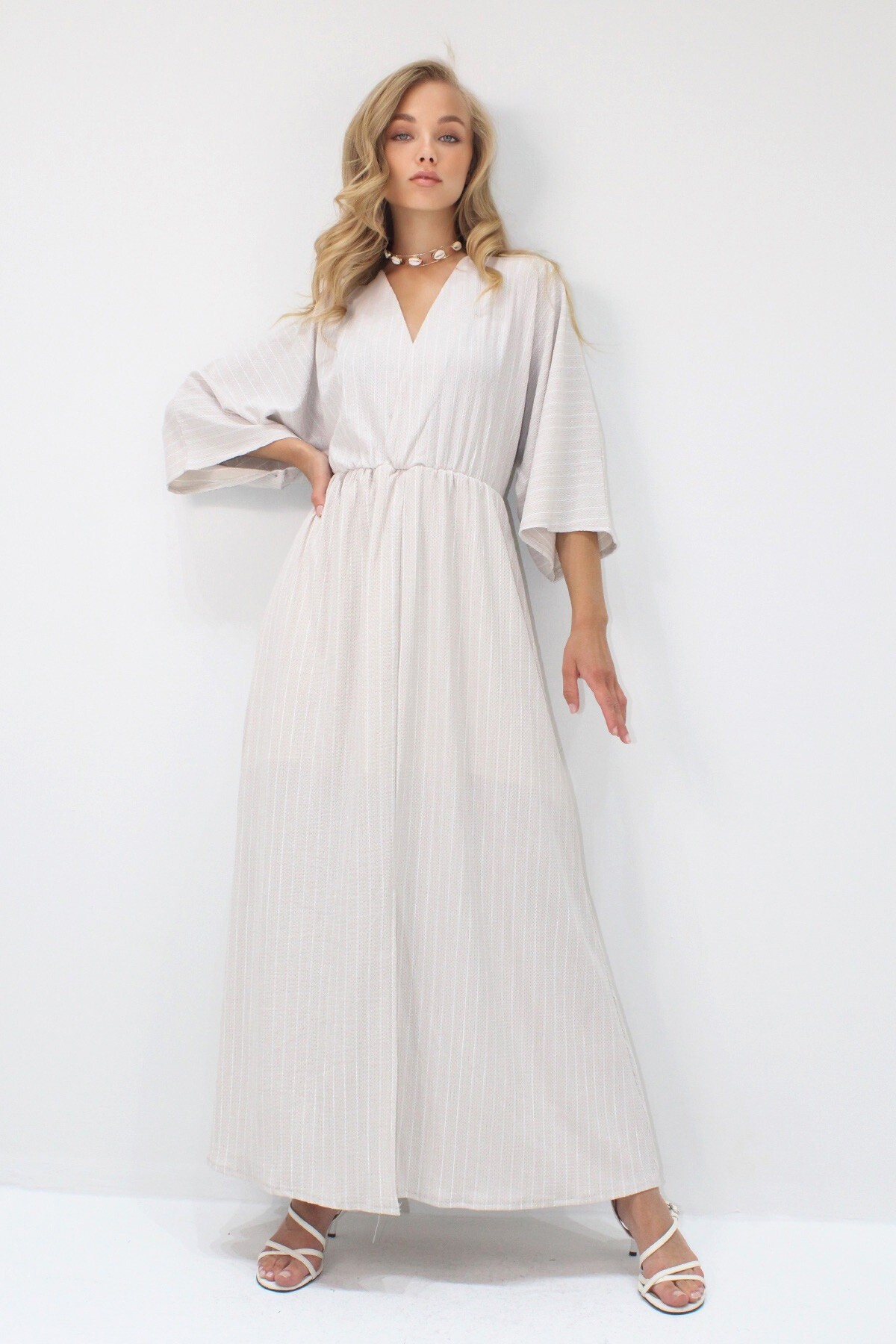 Bej Derin V Yaka Beli Lastikli Çizgili Elbise