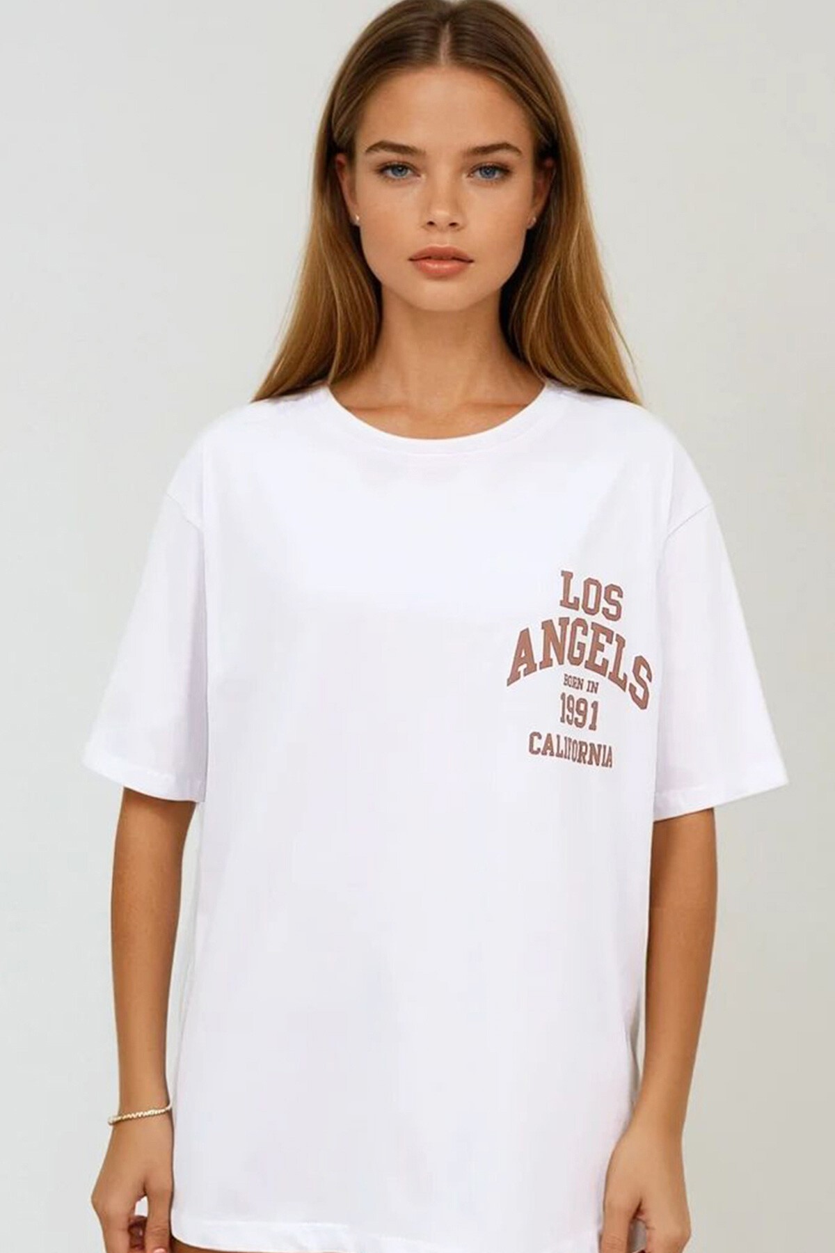 Beyaz Bisiklet Yaka Baskılı Oversize T Shirt