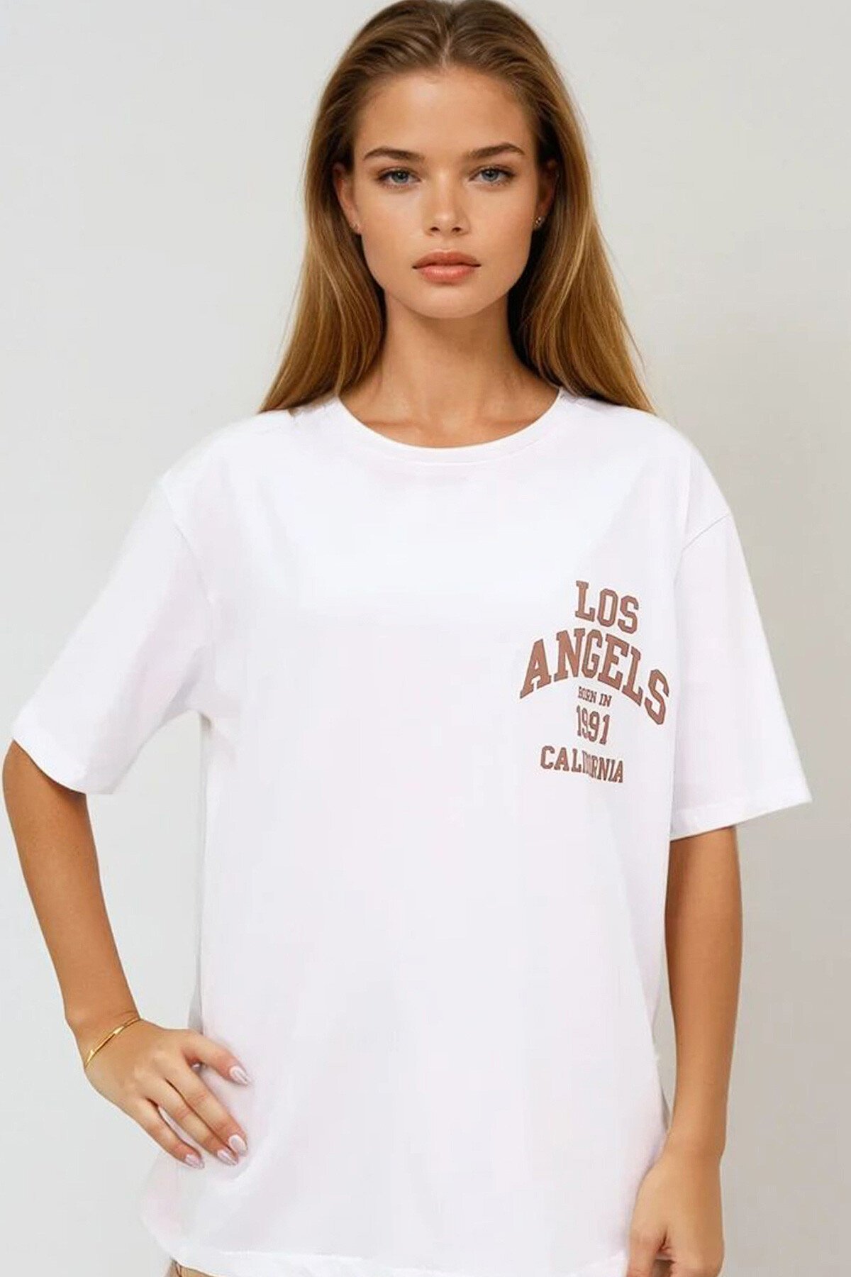 Beyaz Bisiklet Yaka Baskılı Oversize T Shirt