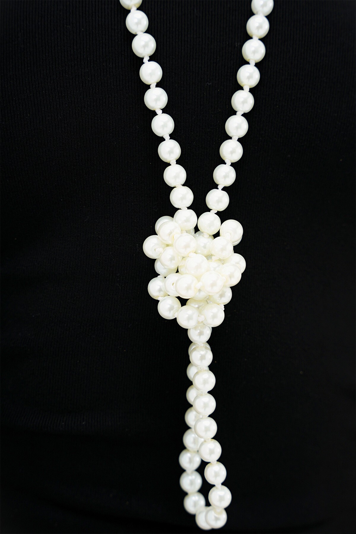 Beyaz Uzun İnci Kolye