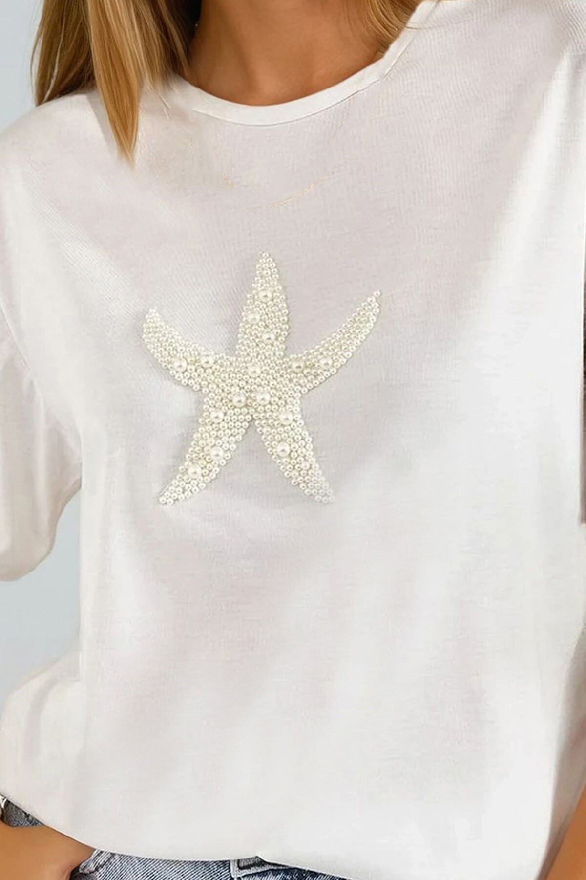 Beyaz Yıldız İnci İşlemeli Oversize T-Shirt