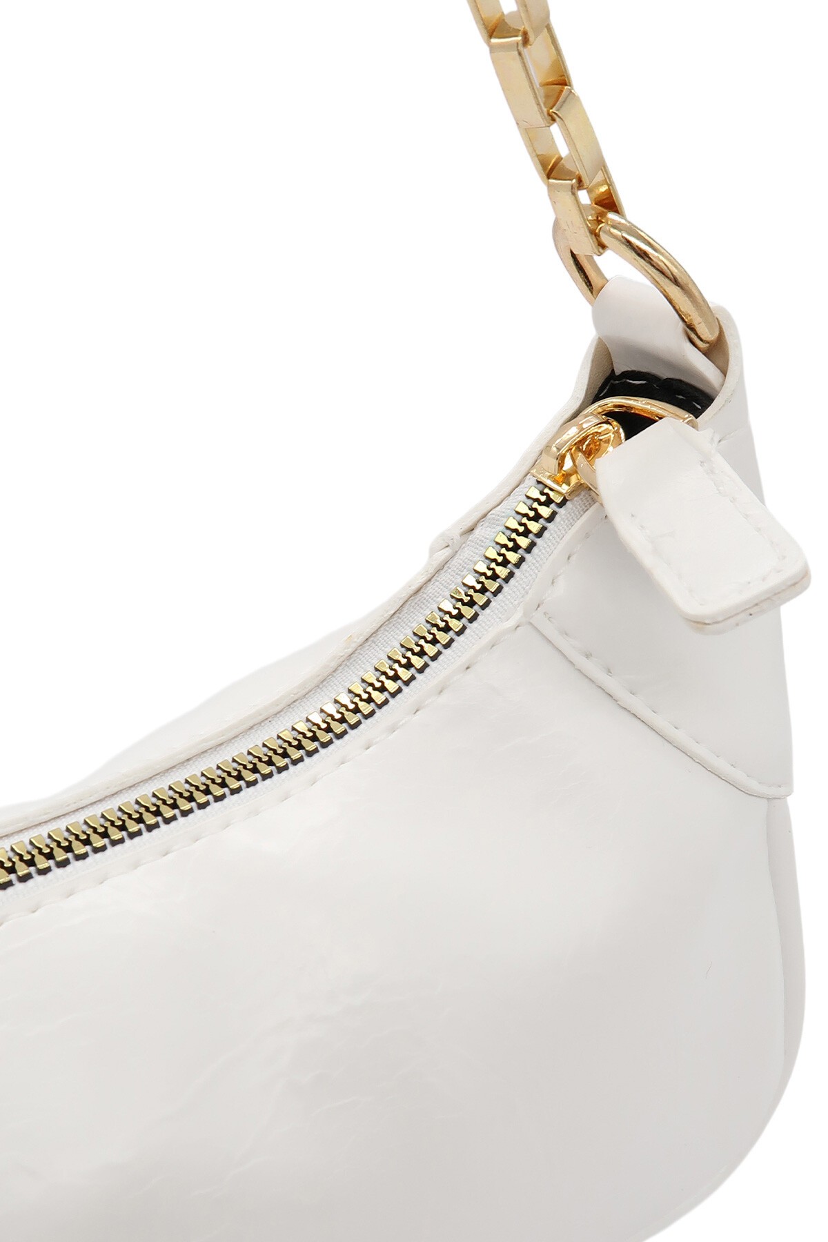Beyaz Zincir Askılı Baget Çanta