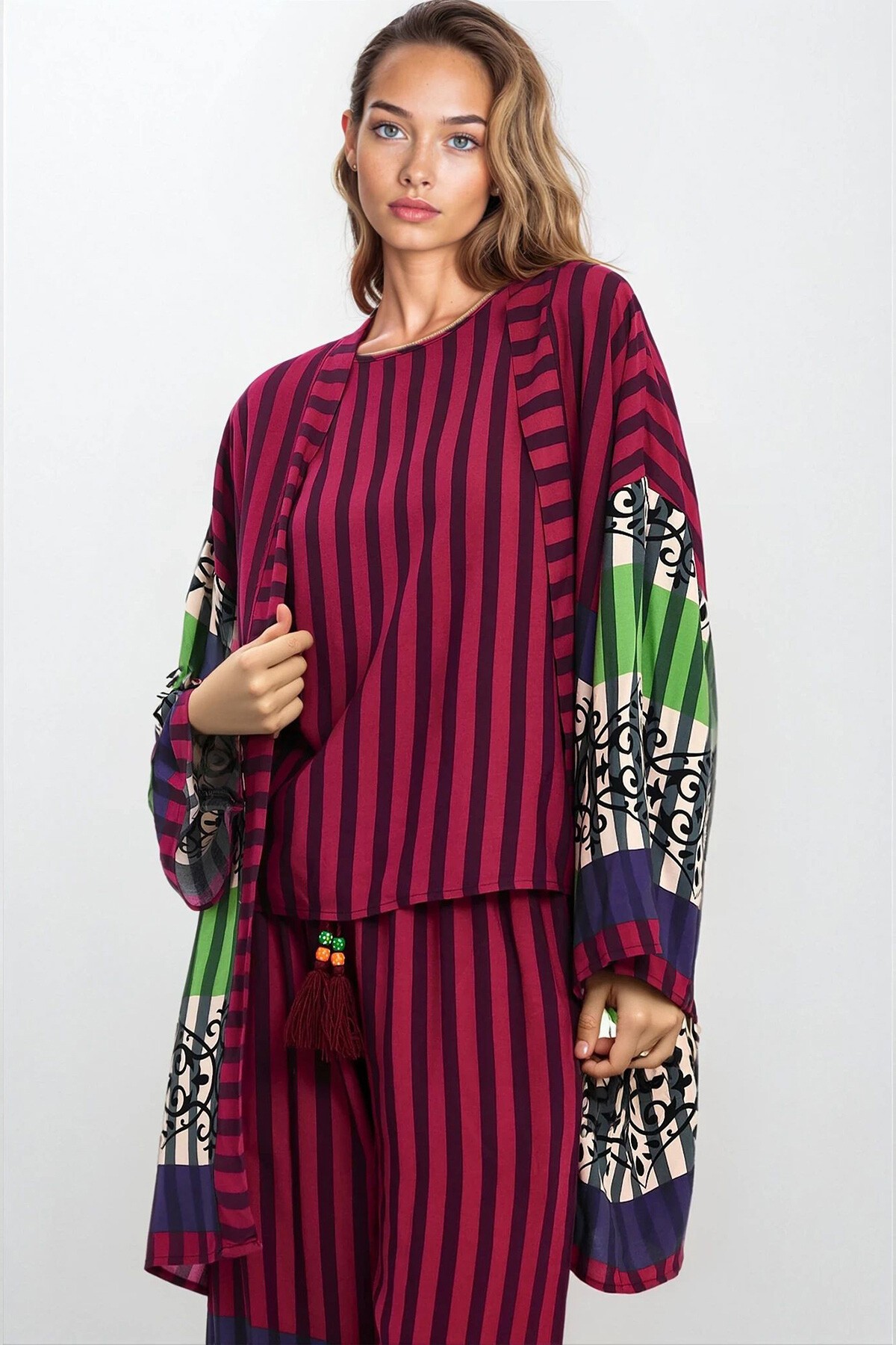 Bordo Bisiklet Yaka Kolsuz Bluz Lastikli Pantolon Ve Kimono Büyük Beden Takım