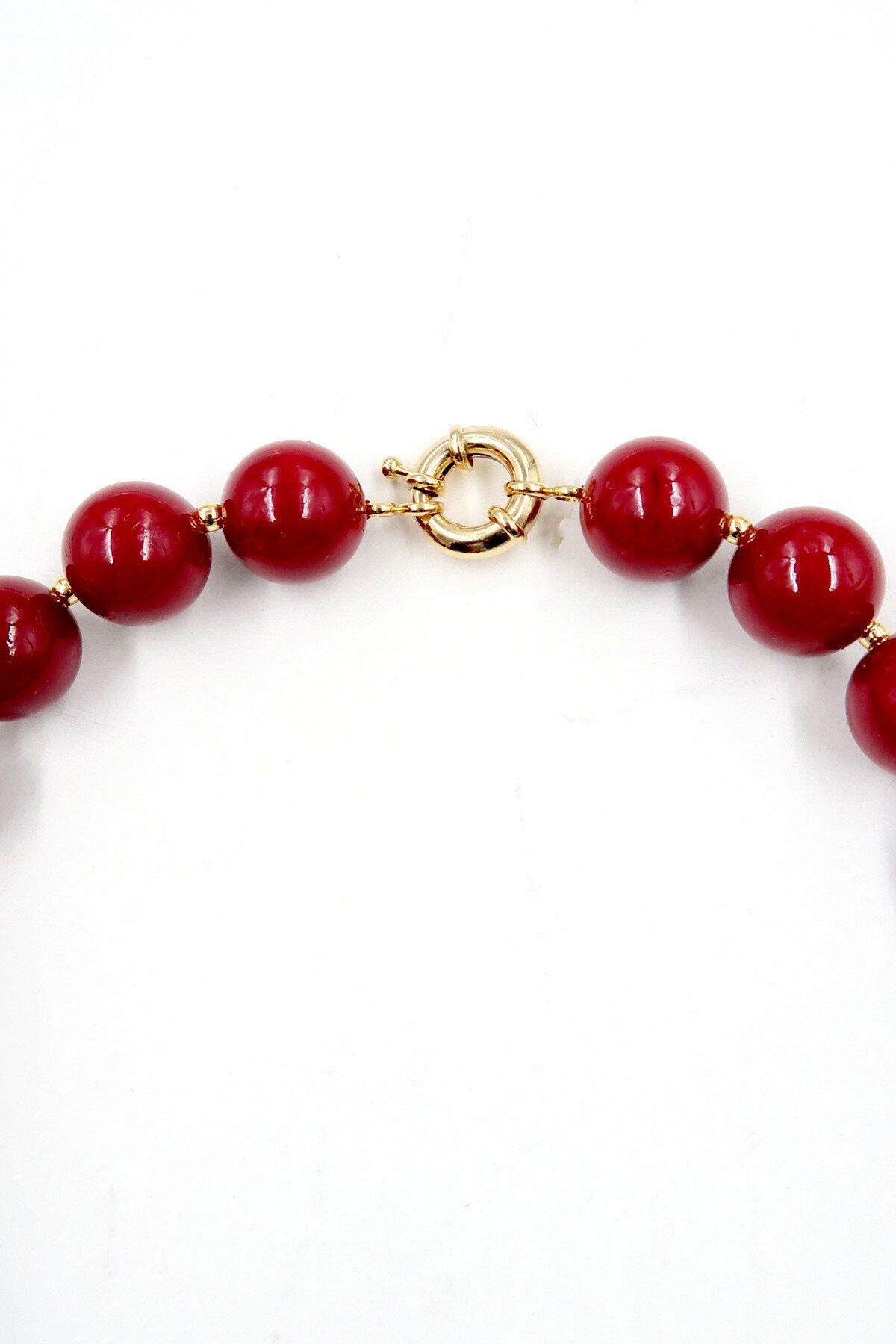 Bordo Gold Biyeli Büyük Taşlı İnci Tasarım Kolye