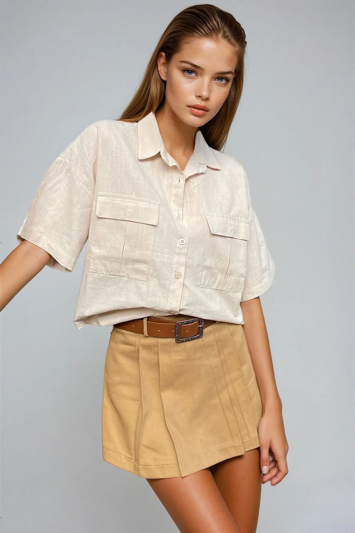 Camel Beli Kemerli Pileli Gabardin Şort Etek