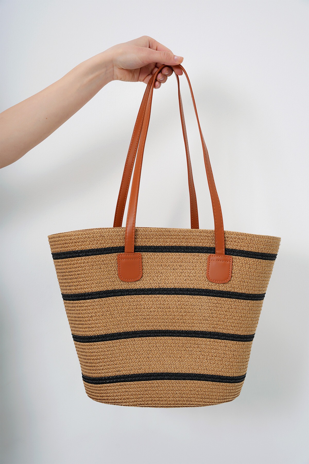 Camel Siyah Deri Kordonlu Çizgi Desenli Hasır Büyük Boy Plaj Çantası