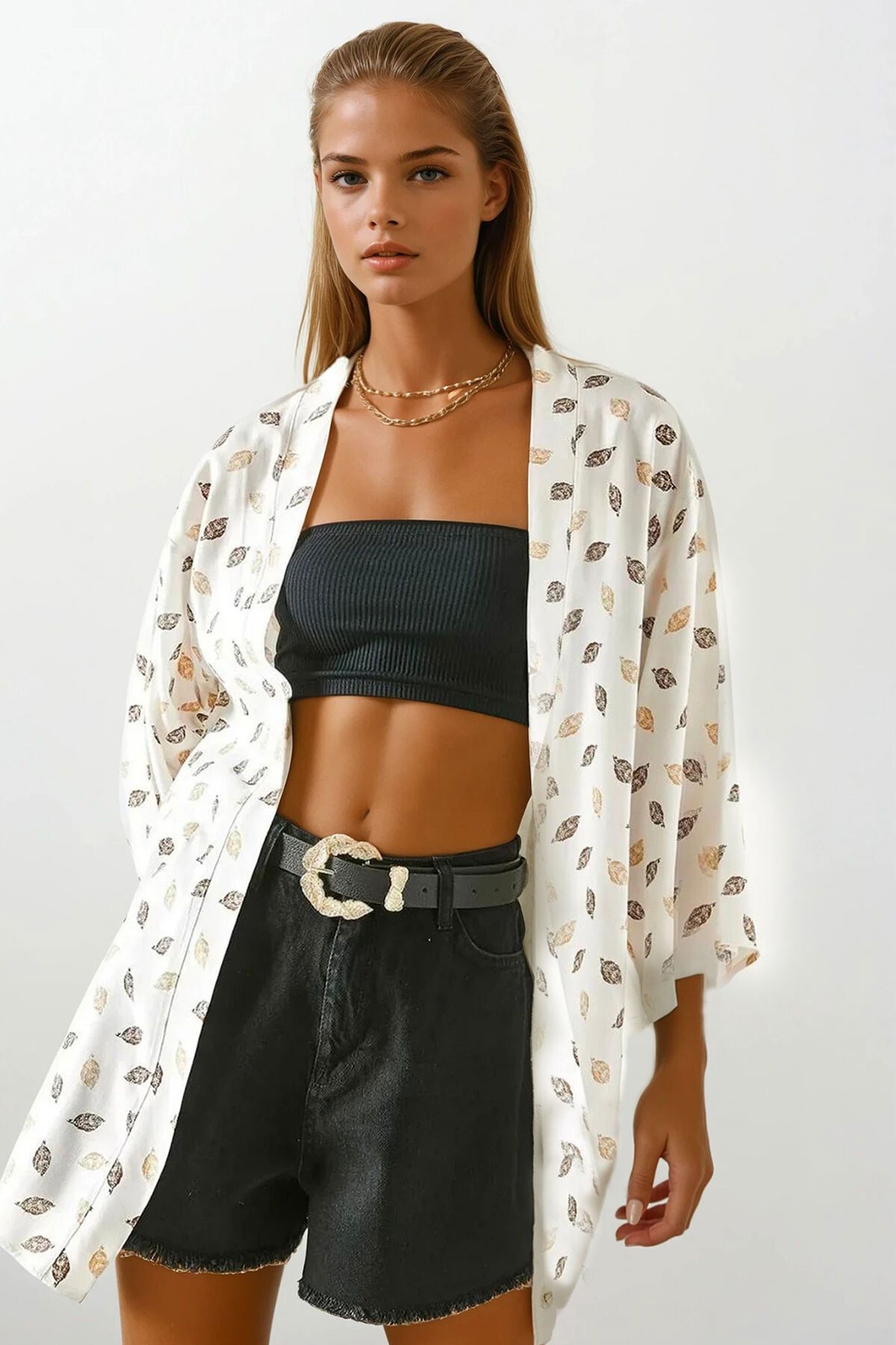 Bej Çiçek Desenli Dokuma Viskon Kimono