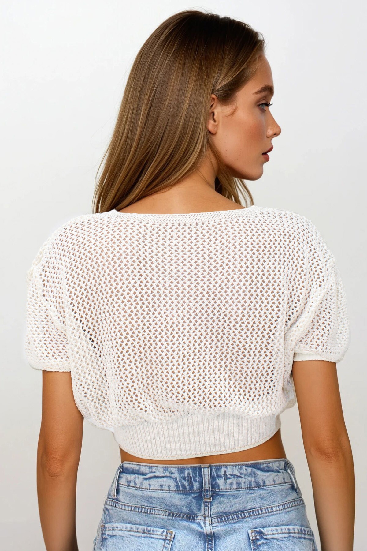 Ekru Beli Gipeli Ajurlu Crop Bluz