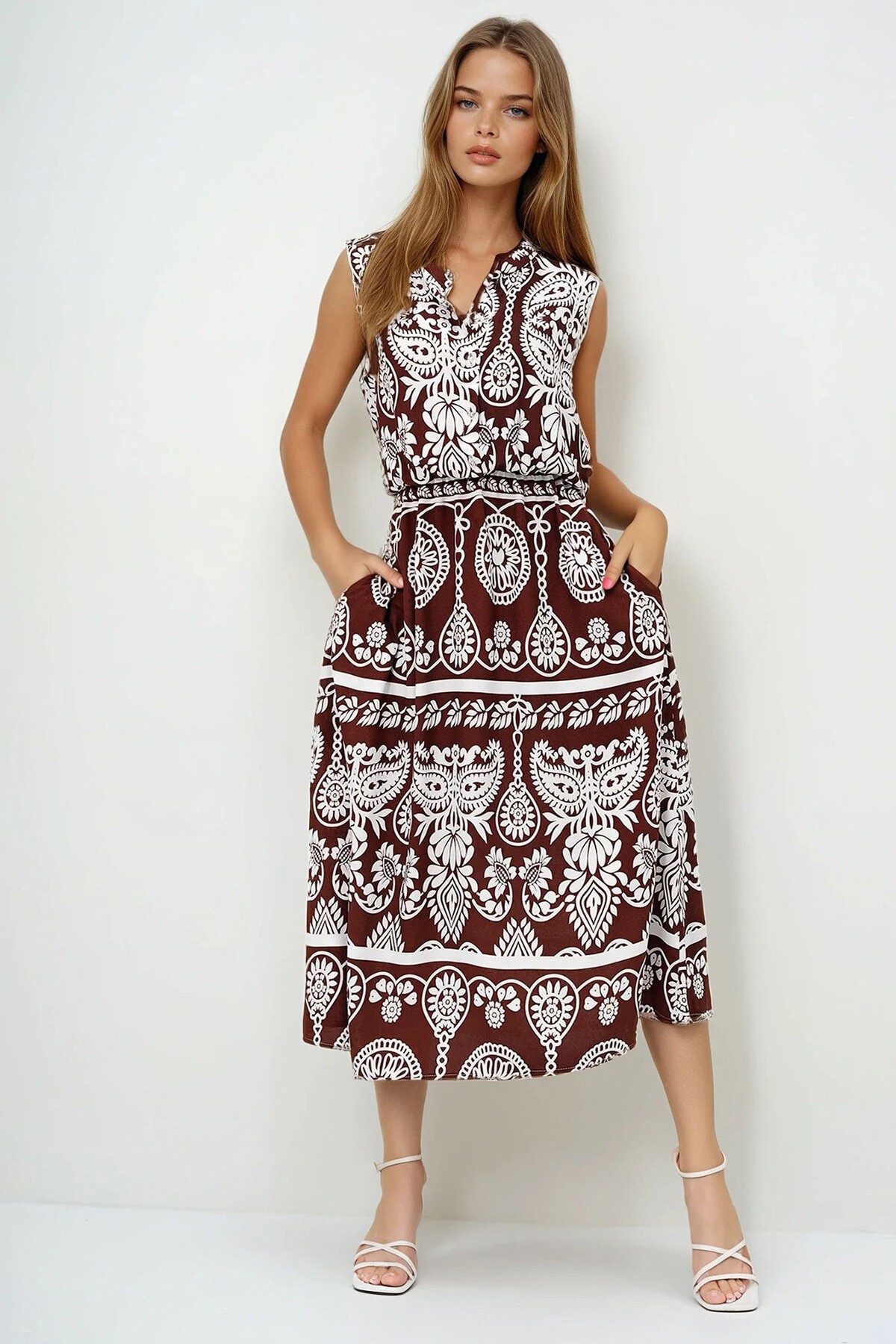 Ekru Kahve Hakim Yaka Önü Düğmeli Sıfır Kol Dokuma Yazlık Elbise