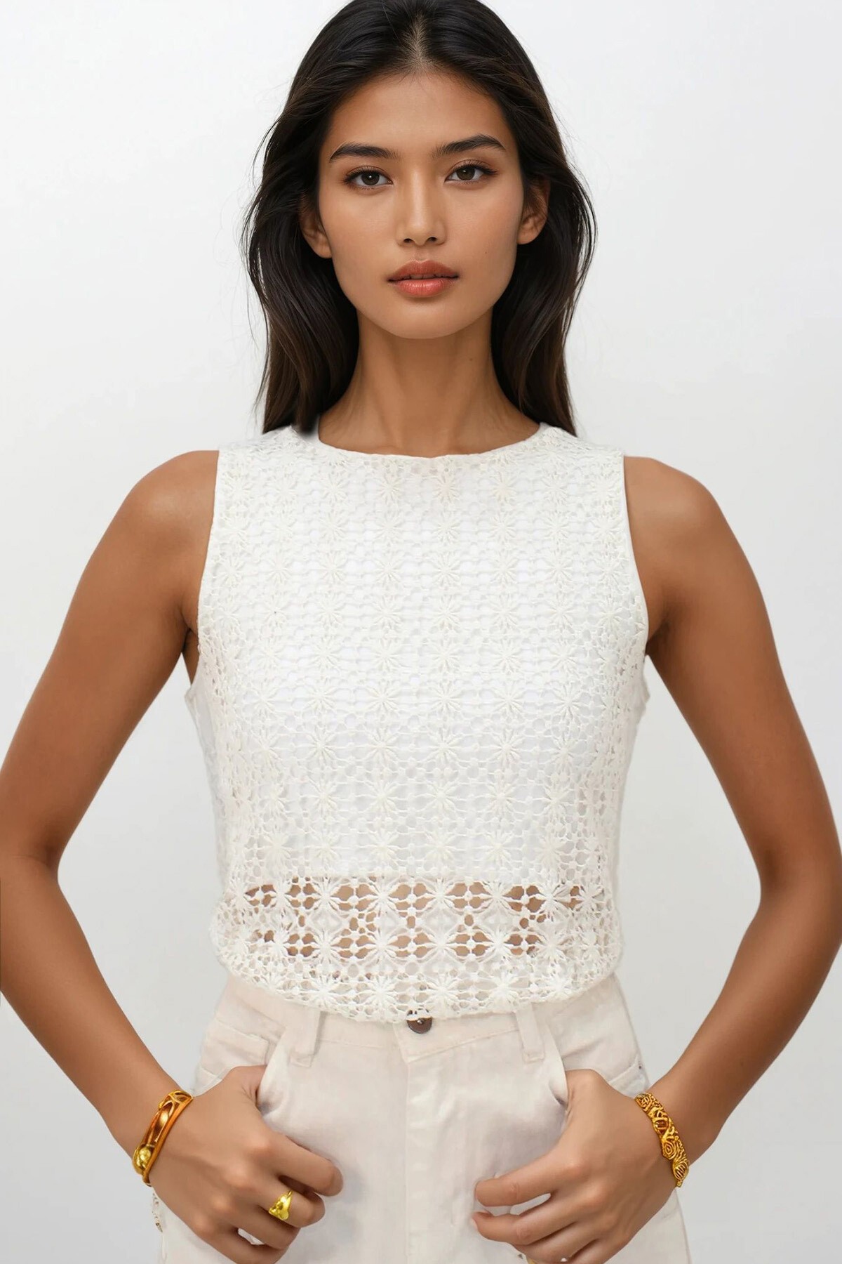 Ekru Kayık Yaka Güpür Bluz