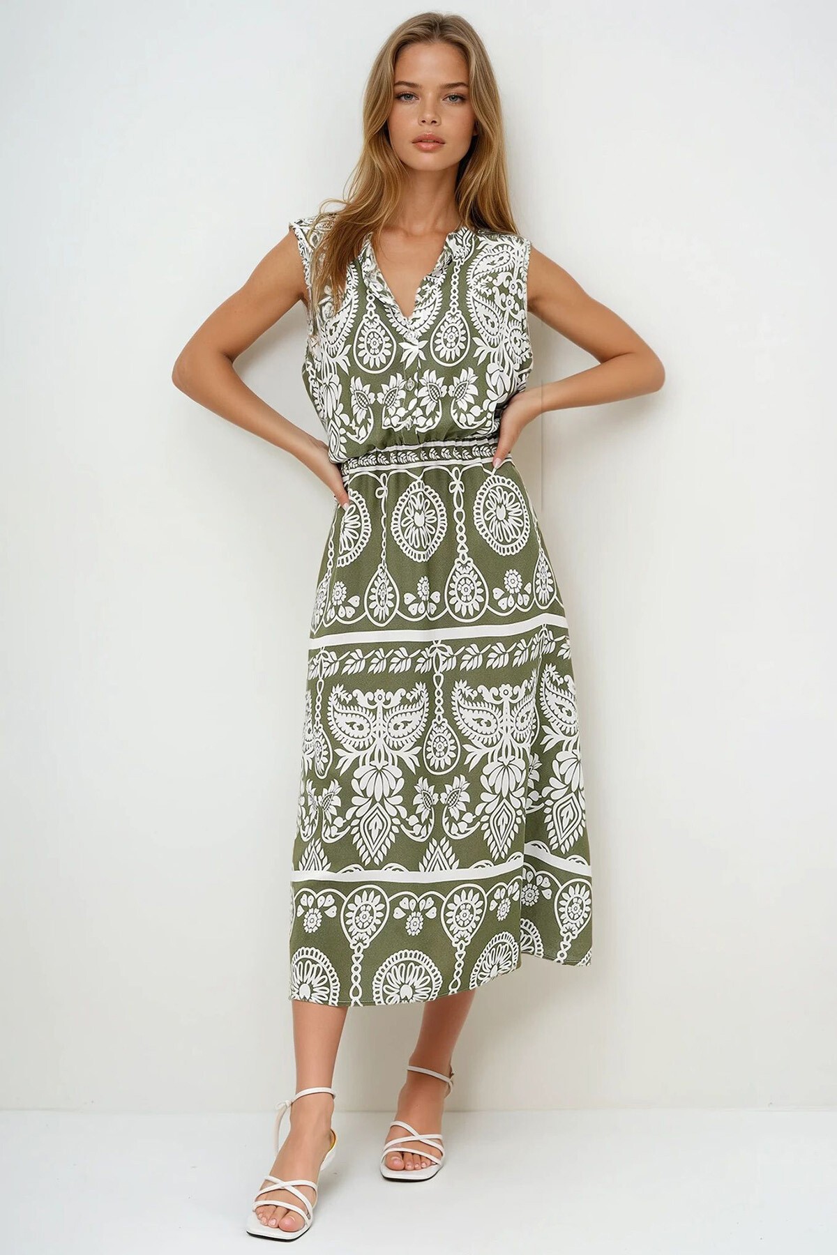 Ekru Yeşil Hakim Yaka Önü Düğmeli Sıfır Kol Dokuma Yazlık Elbise