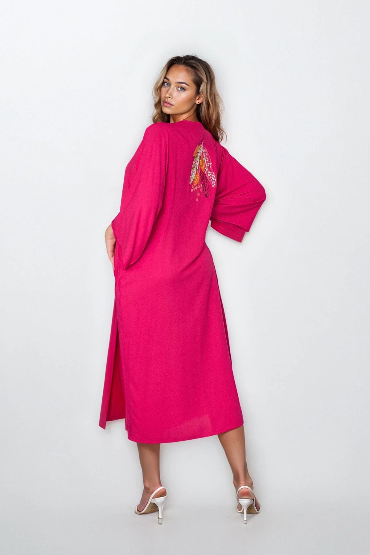 Fuşya Düğmeli Çift Cepli Nakışlı Büyük Beden Elbise