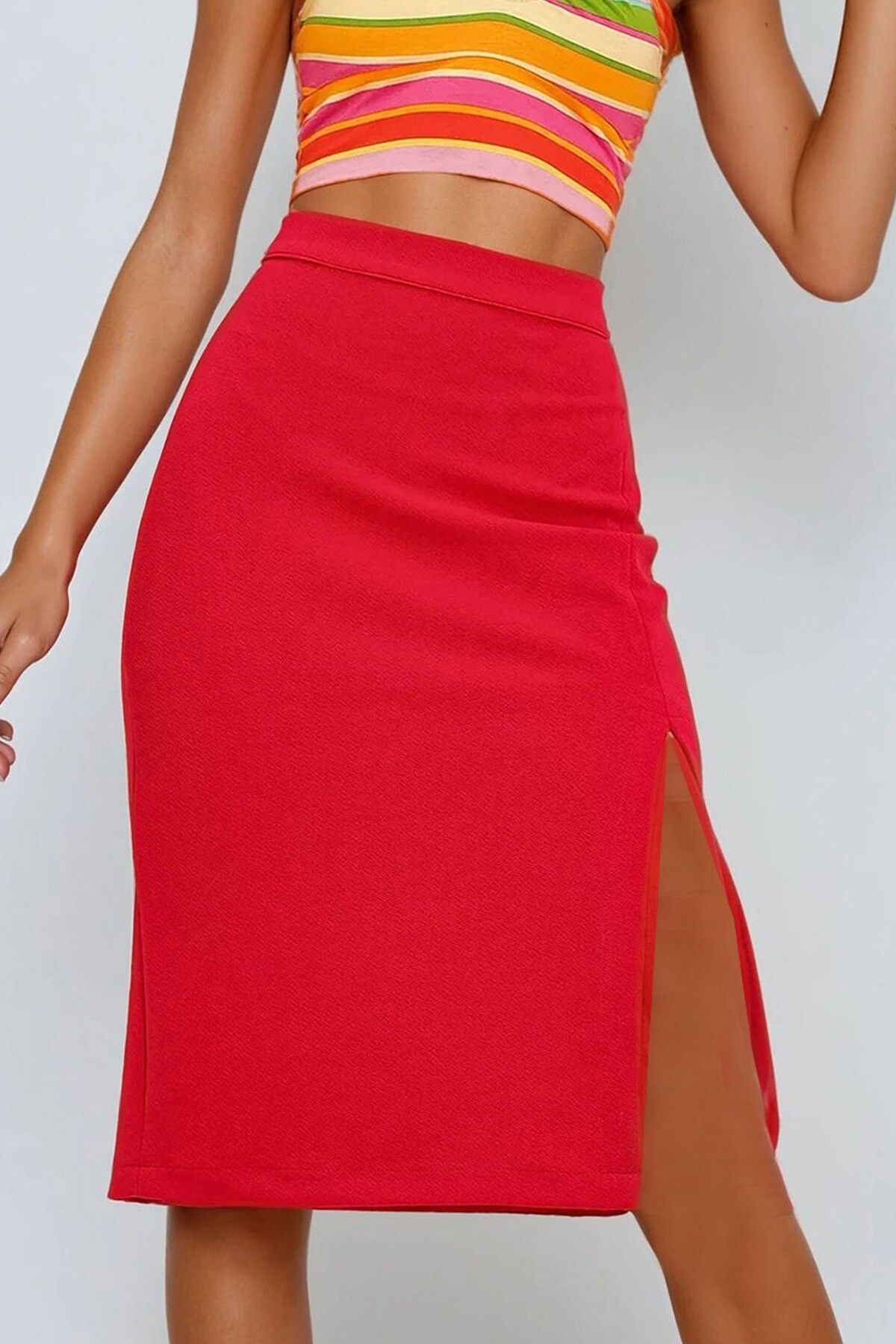 Fuşya Yırtmaçlı Arkası Fermuarlı Midiboy Etek