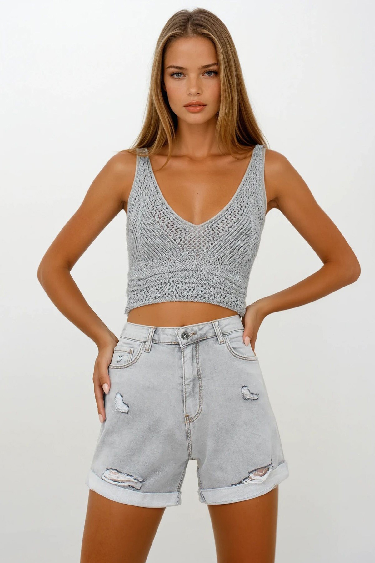 Gri 5 Cepli Double Paça Yırtık Detaylı Denim Şort