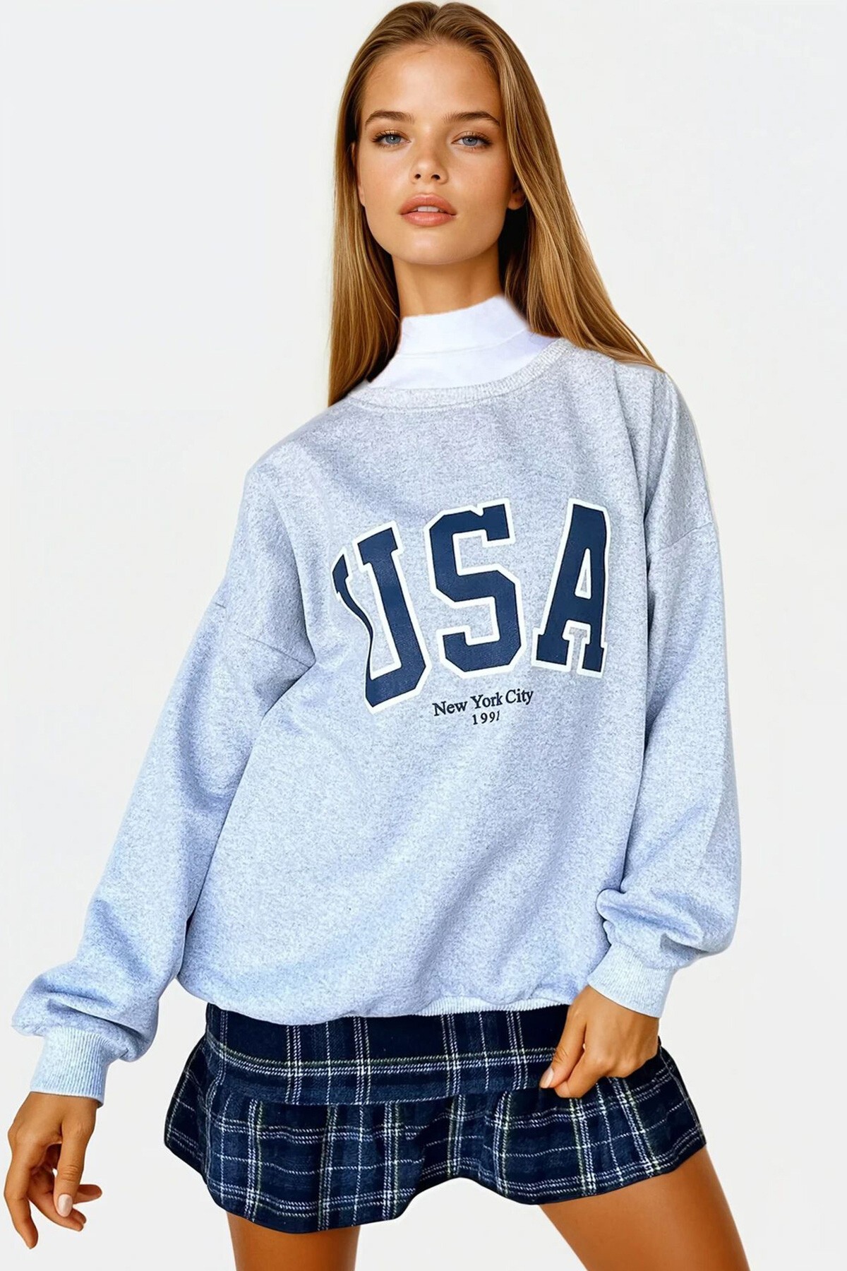 Gri Bisiklet Yaka İçi Şardonlu Önü Baskılı Oversize Sweatshirt