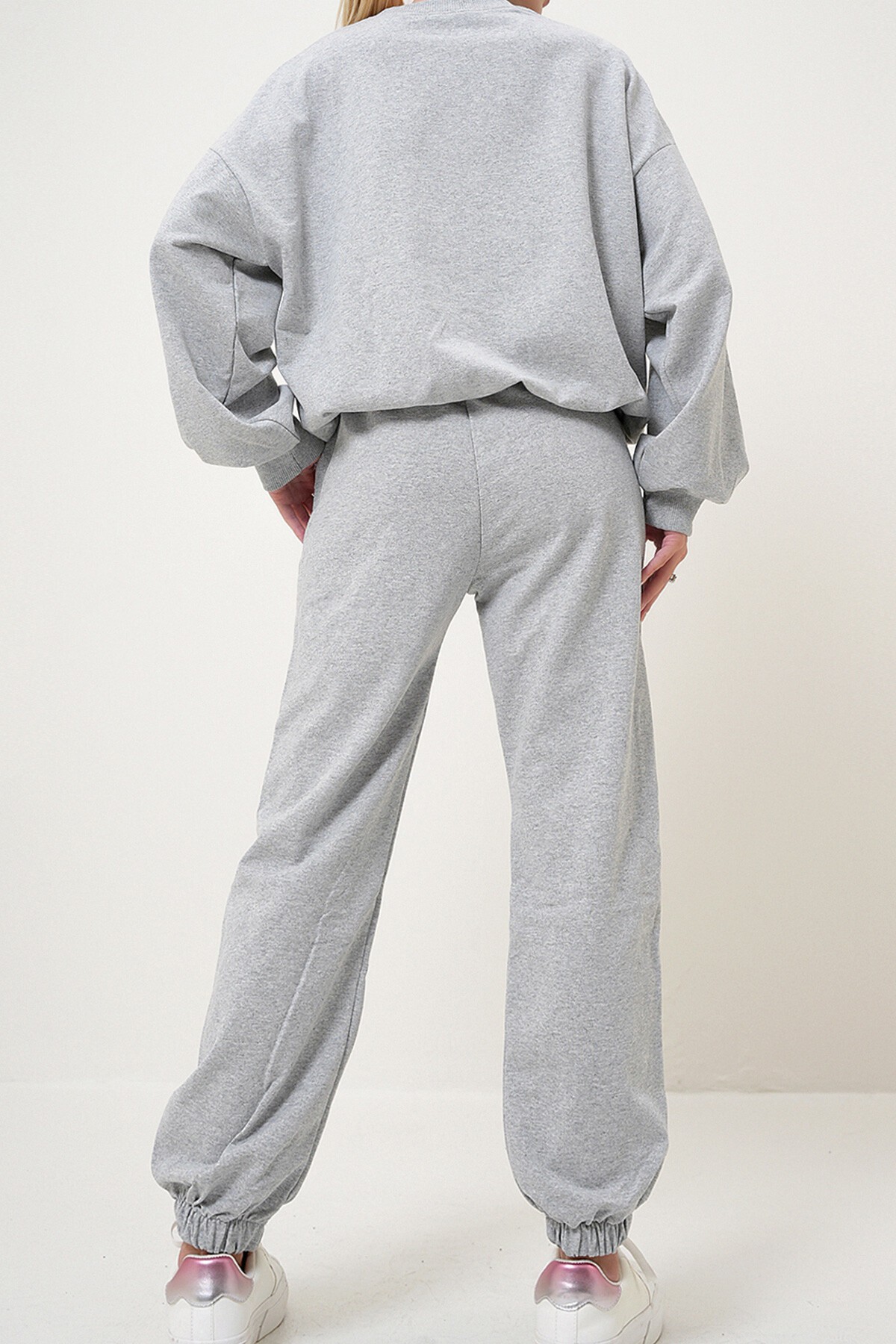 Gri Bisiklet Yaka Mevsimlik İki İplik Eşofman Takım