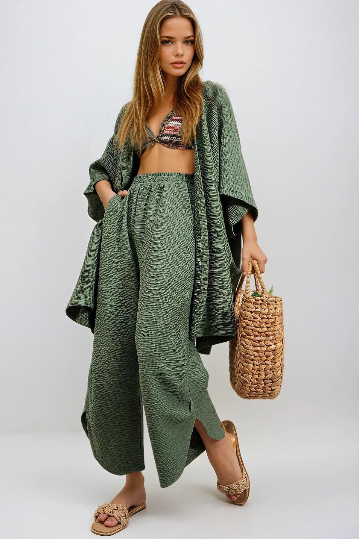 Haki Paçası Yırtmaçlı Kendinden Dokulu Pantolon Ve Ceket İkili Takım