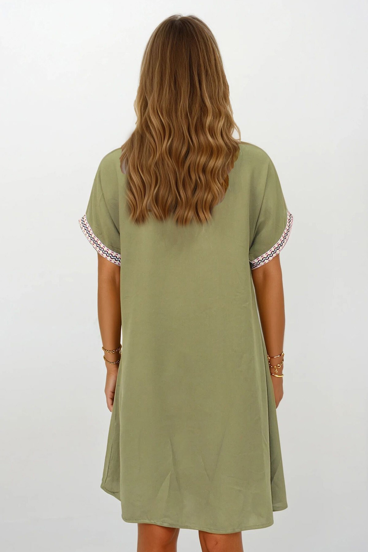 Haki V Yaka Kısa Kollu Midi Boy Rahat Kesim Elbise