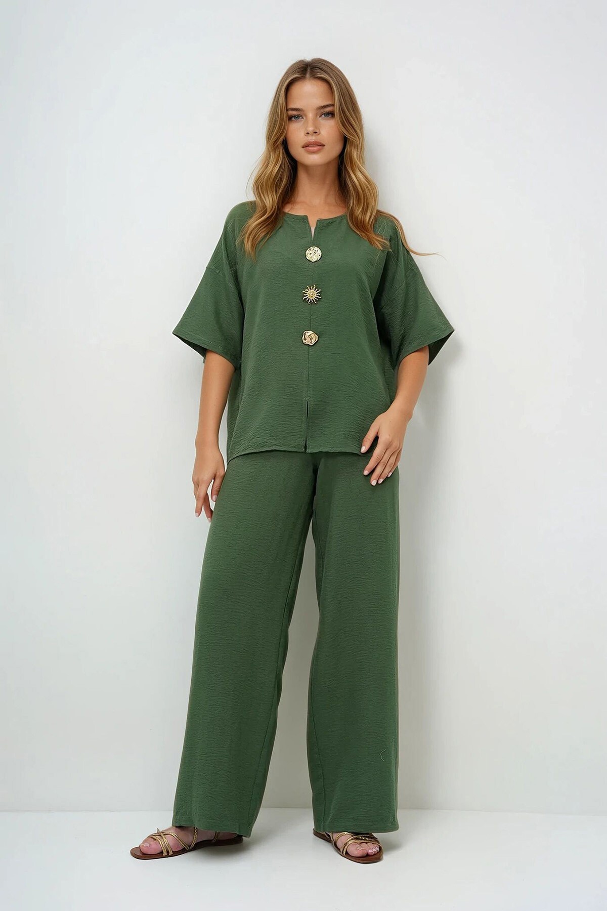 Haki V Yaka Metal Gold Düğme Detaylı Aerobin Bluz Ve Pantolon Alt Üst Takım