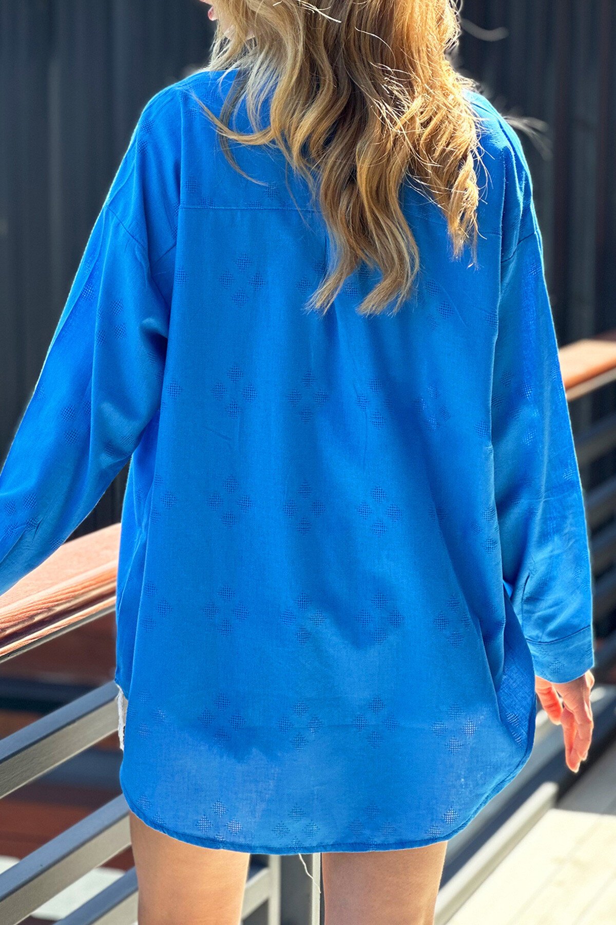 Havacı Mavi Motifli Oversize Keten Gömlek