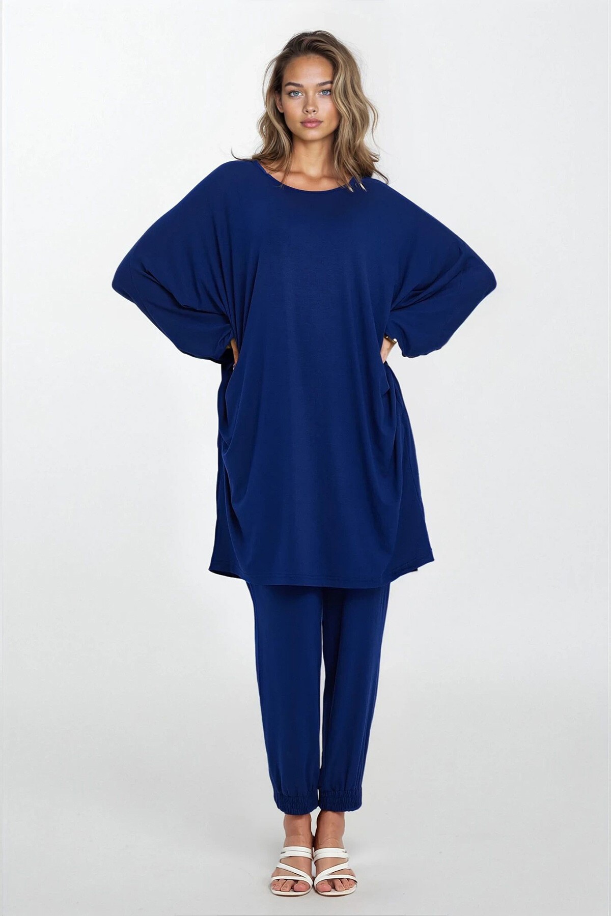 İndigo Kayık Yaka Bileği Ve Paçası Lastikli Büyük Beden Viskon Takım