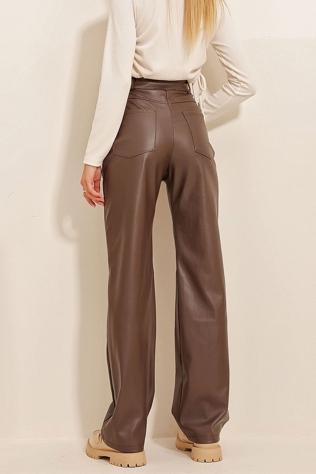 Kahve Diz Dikişli Cepli Suni Deri Palazzo Pantolon