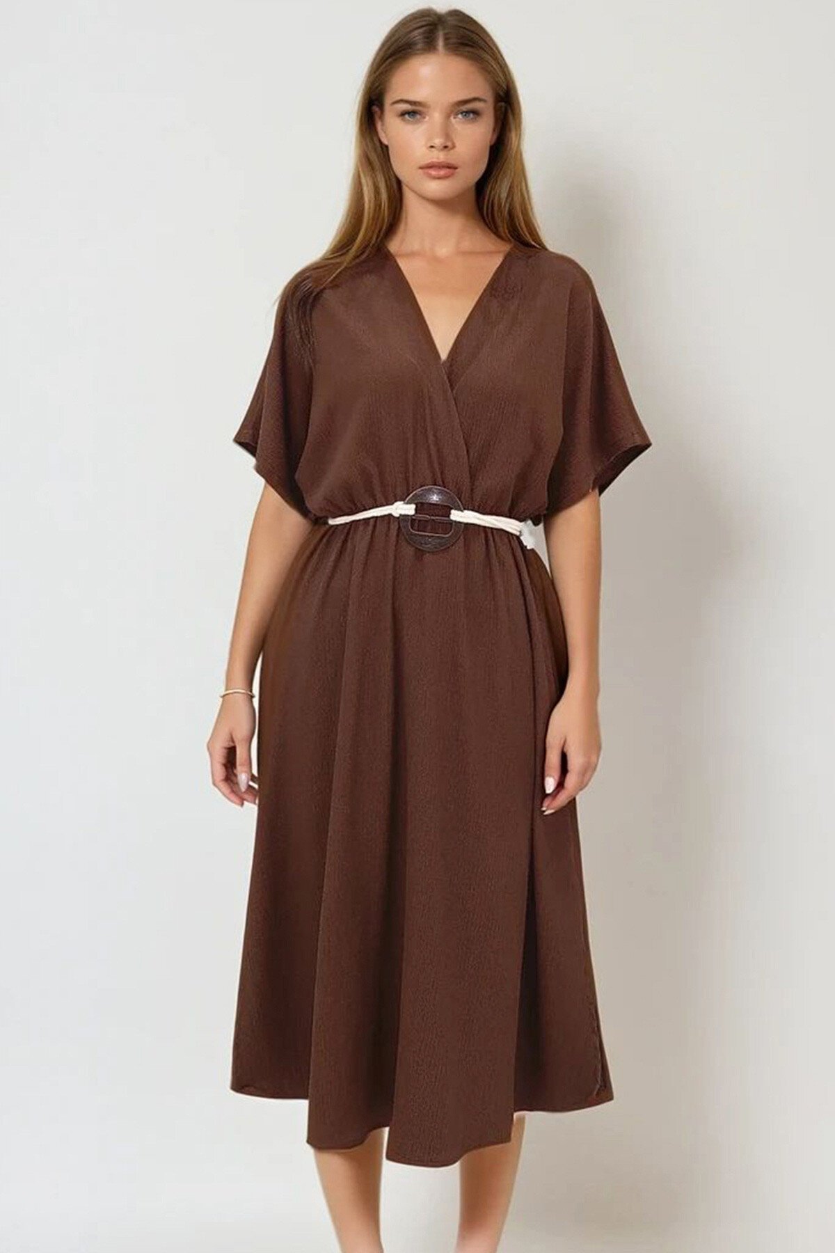 Kahve Kruvaze Yaka Beli Kemerli Midiboy Elbise