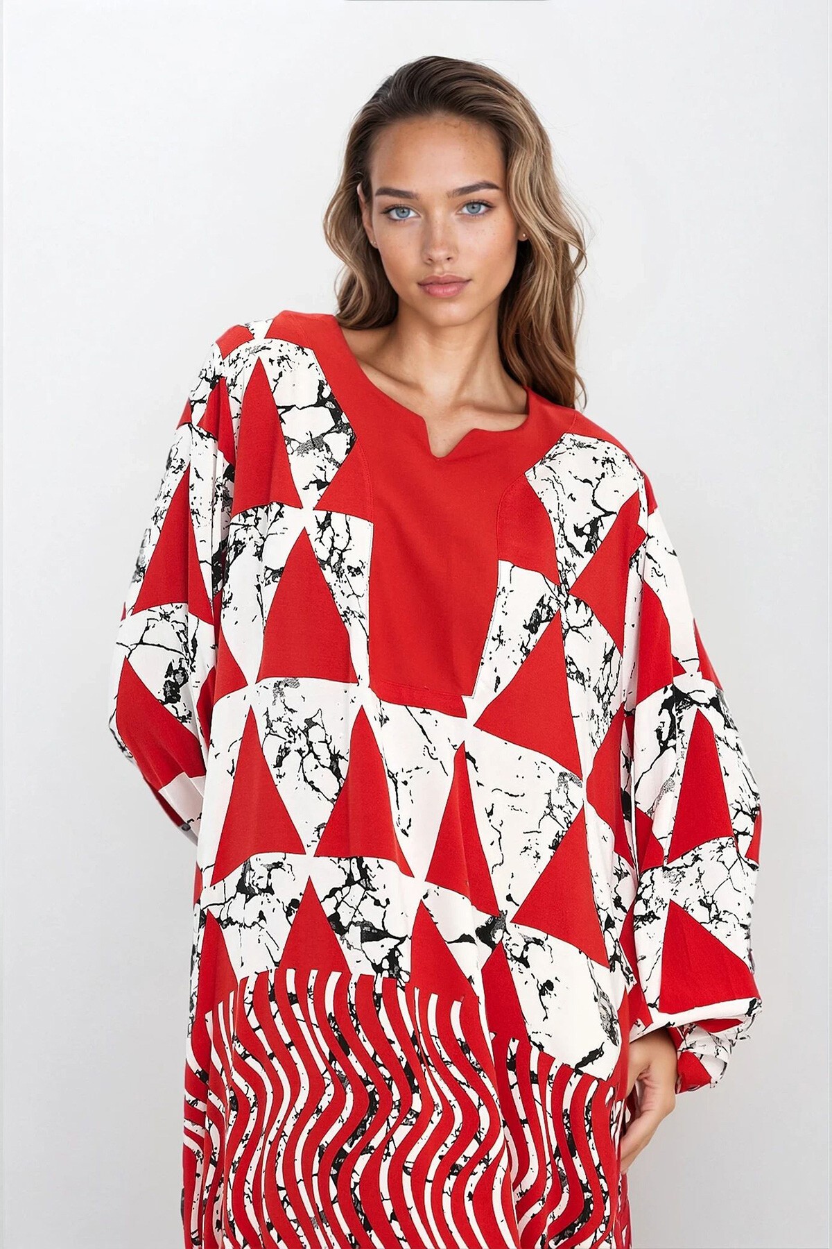 Kırmızı Kolları Lastikli Çift Cepli Büyük Beden Elbise