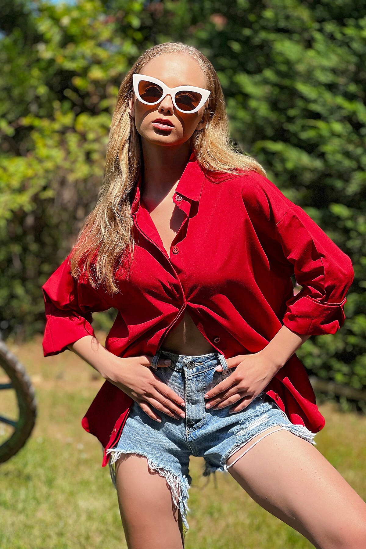 Kırmızı Oversize Uzun Dokuma Gömlek