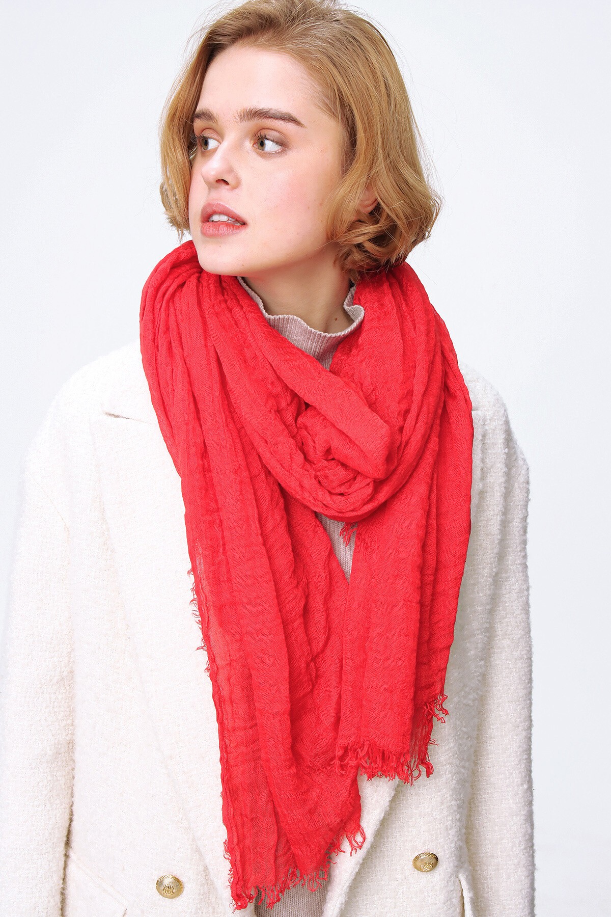 Kırmızı Püsküllü Şal