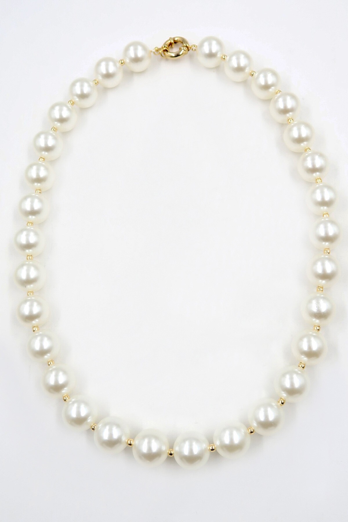 Krem Gold Biyeli Büyük Taşlı İnci Tasarım Kolye