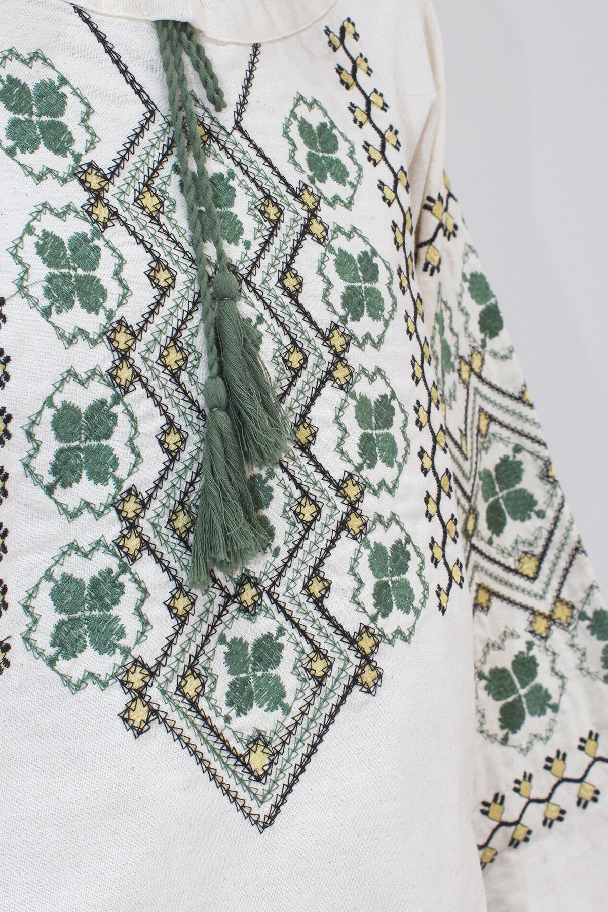 Krem Nakışlı Balon Kol Ham Keten Bluz