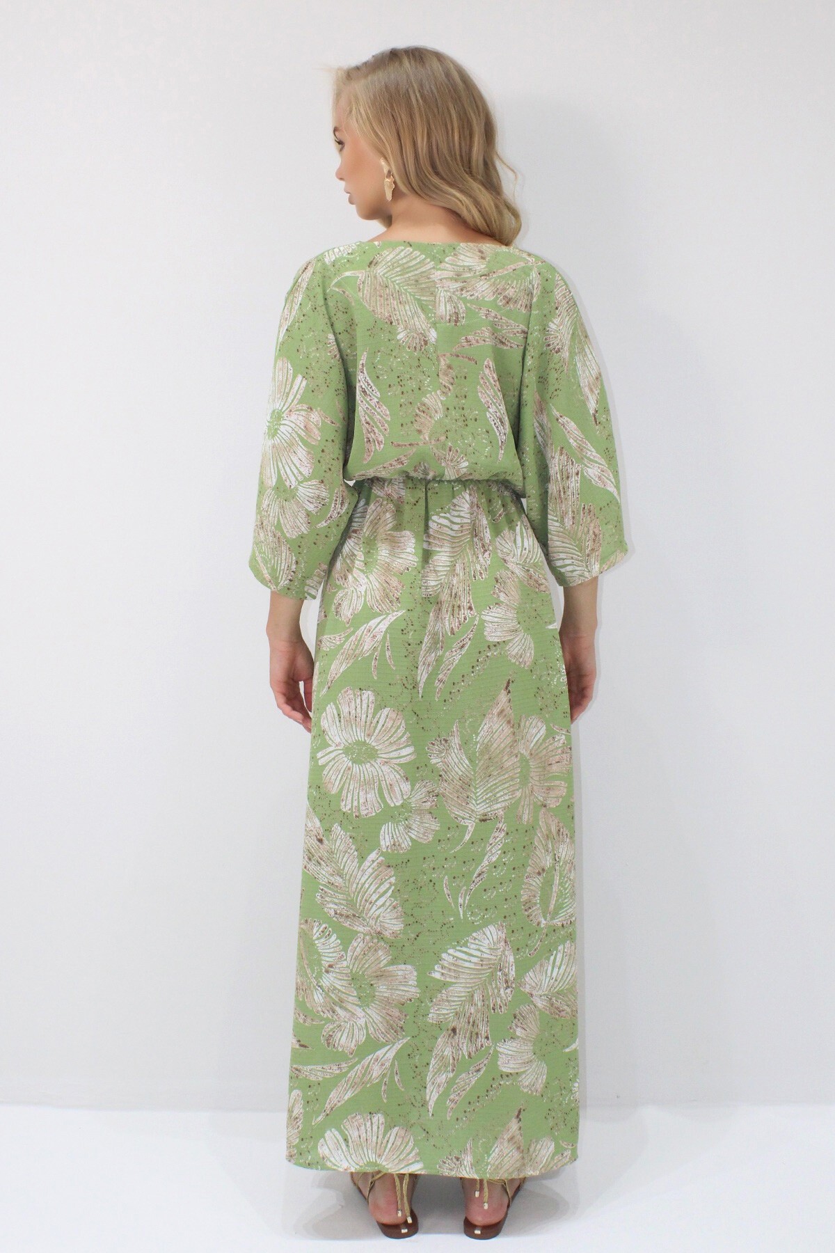 Yeşil Bej Kruvaze Yaka Beli Lastikli Yarasa Kol Yırtmaç Detaylı Maxi Boy Elbise