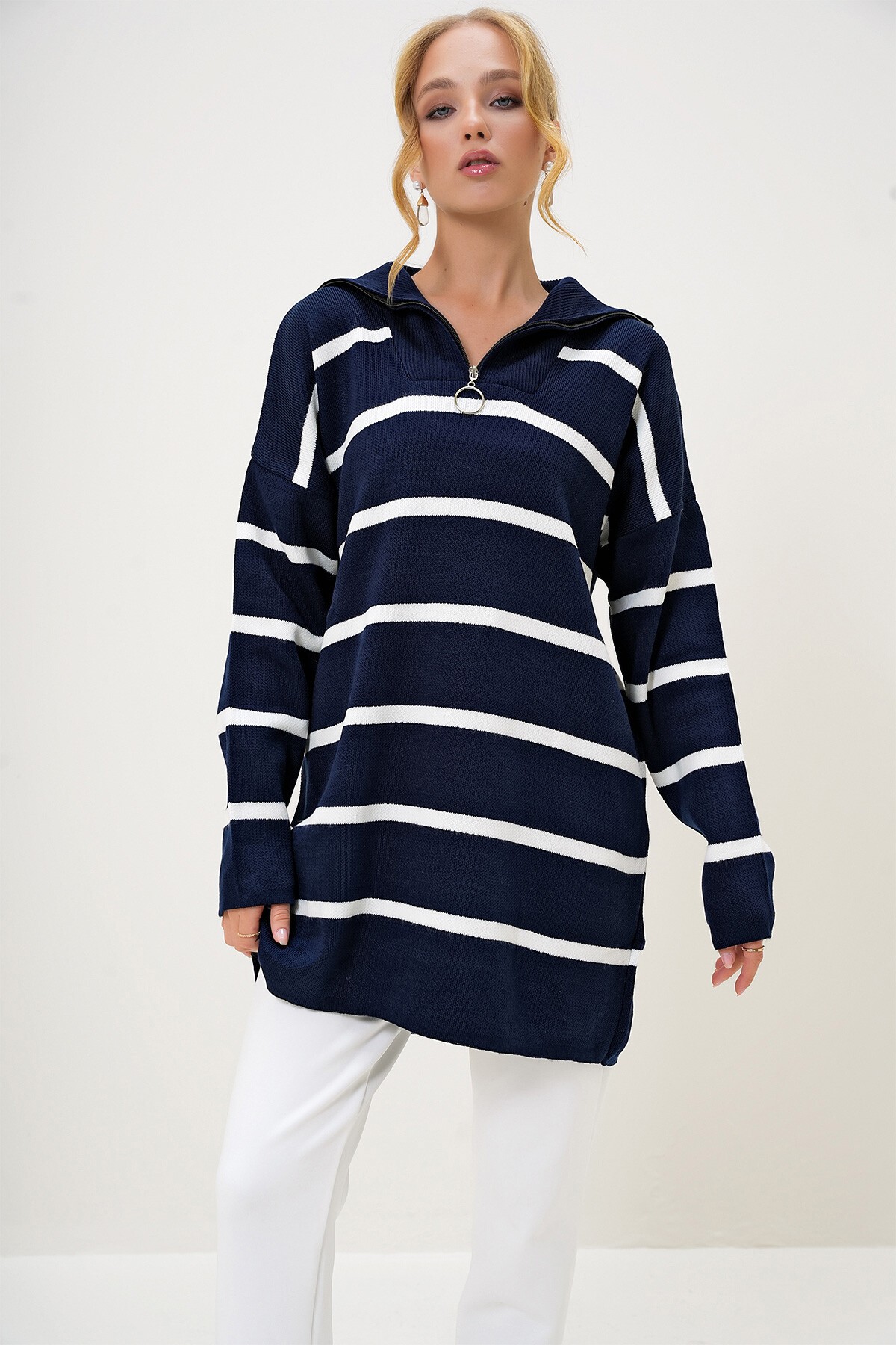Lacivert Balıkçı Yaka Fermuar Detaylı Çizgili Triko Tunik