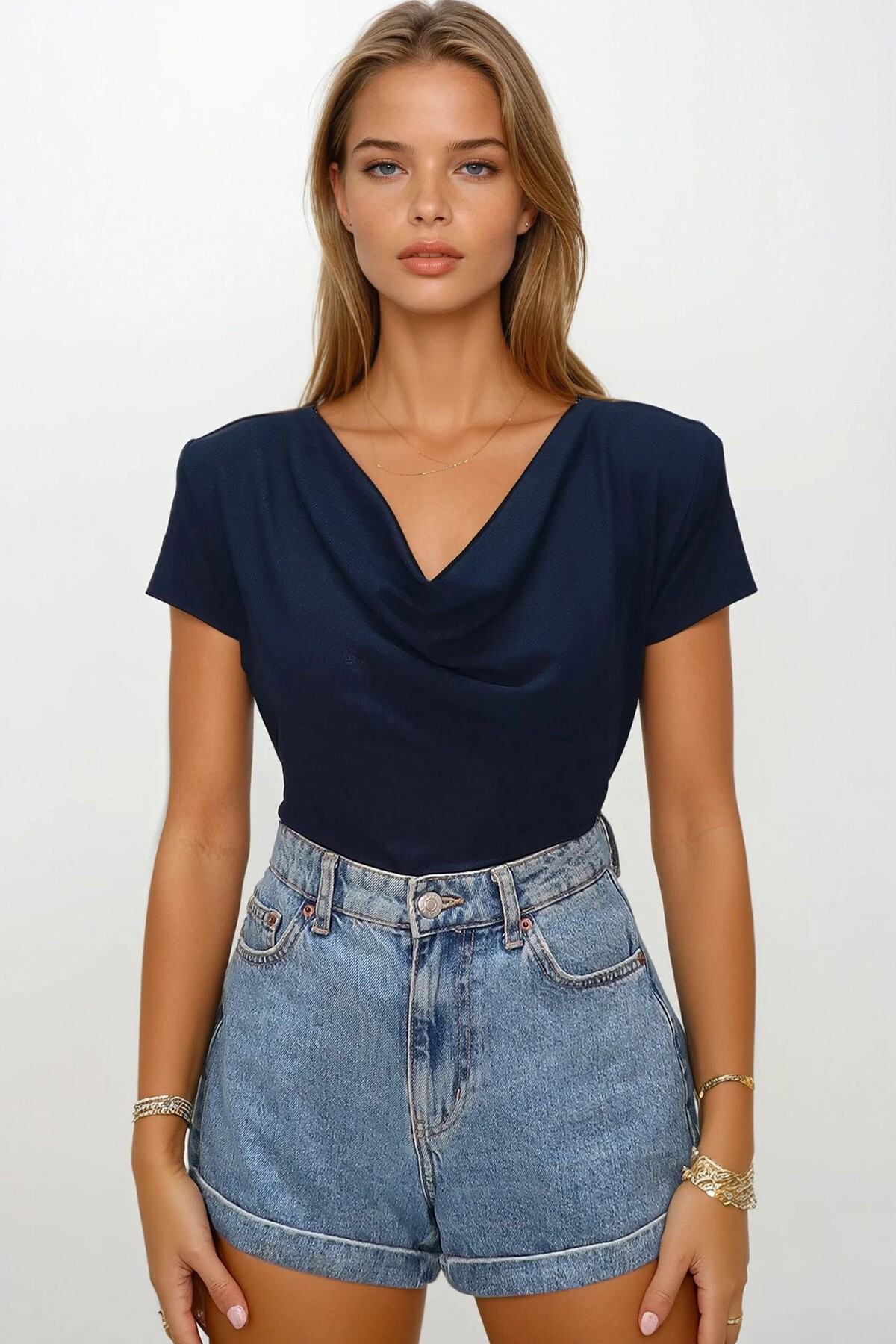 Lacivert Degaje Yaka Dökümlü Vatkalı Örme Bluz