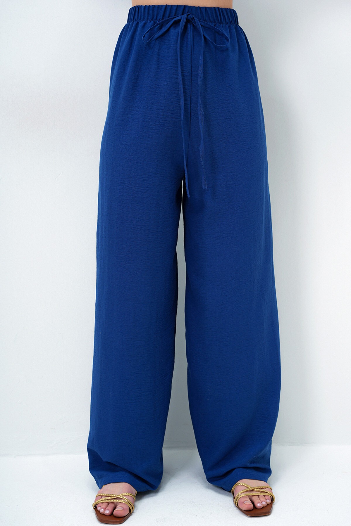 Lacivert V Yaka Metal Gold Düğme Detaylı Aerobin Bluz Ve Pantolon Alt Üst Takım