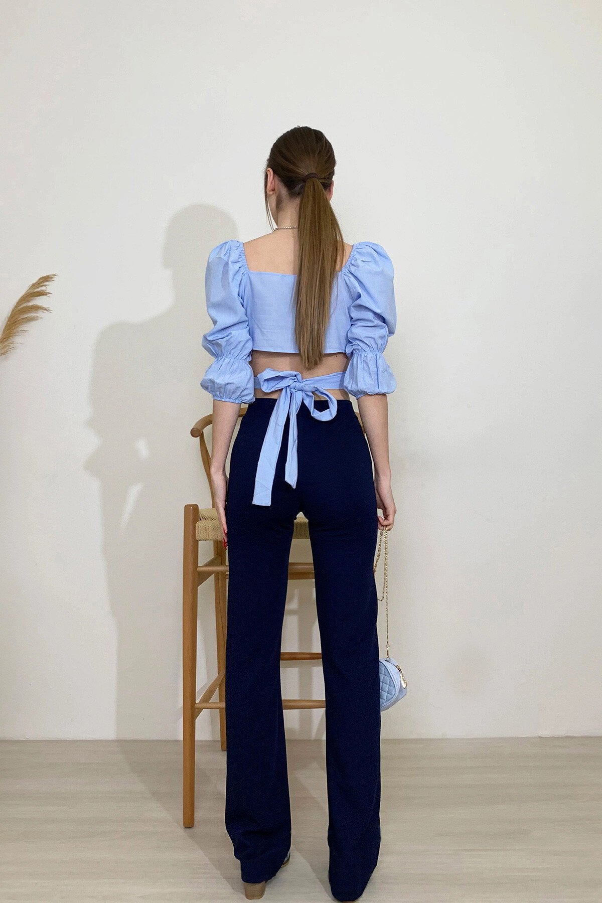 Lacivert Yüksek Bel Nervür Dikişli İspanyol Paça Dokuma Pantolon