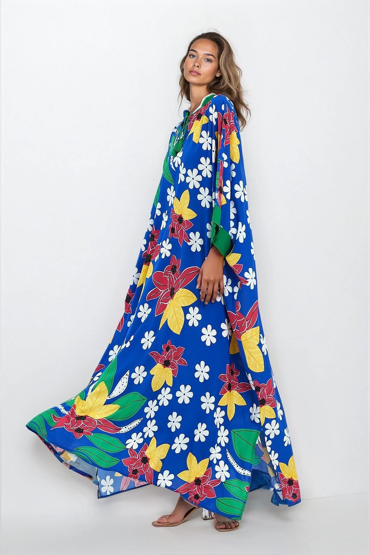 Mavi Bağlama Detaylı Yırtmaçlı Büyük Beden Viskon Elbise