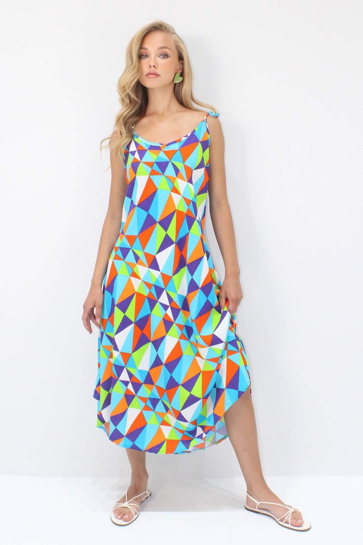 Mavi İp Askılı Çok Renkli Midi Boy Dokuma Viskon Elbise