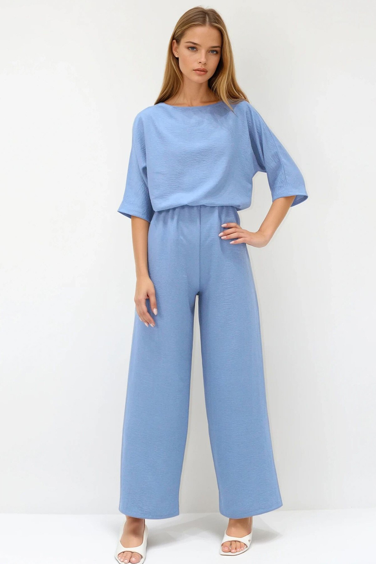 Mavi Kayık Yaka Bluz Ve Pantolon Aerobin Takım