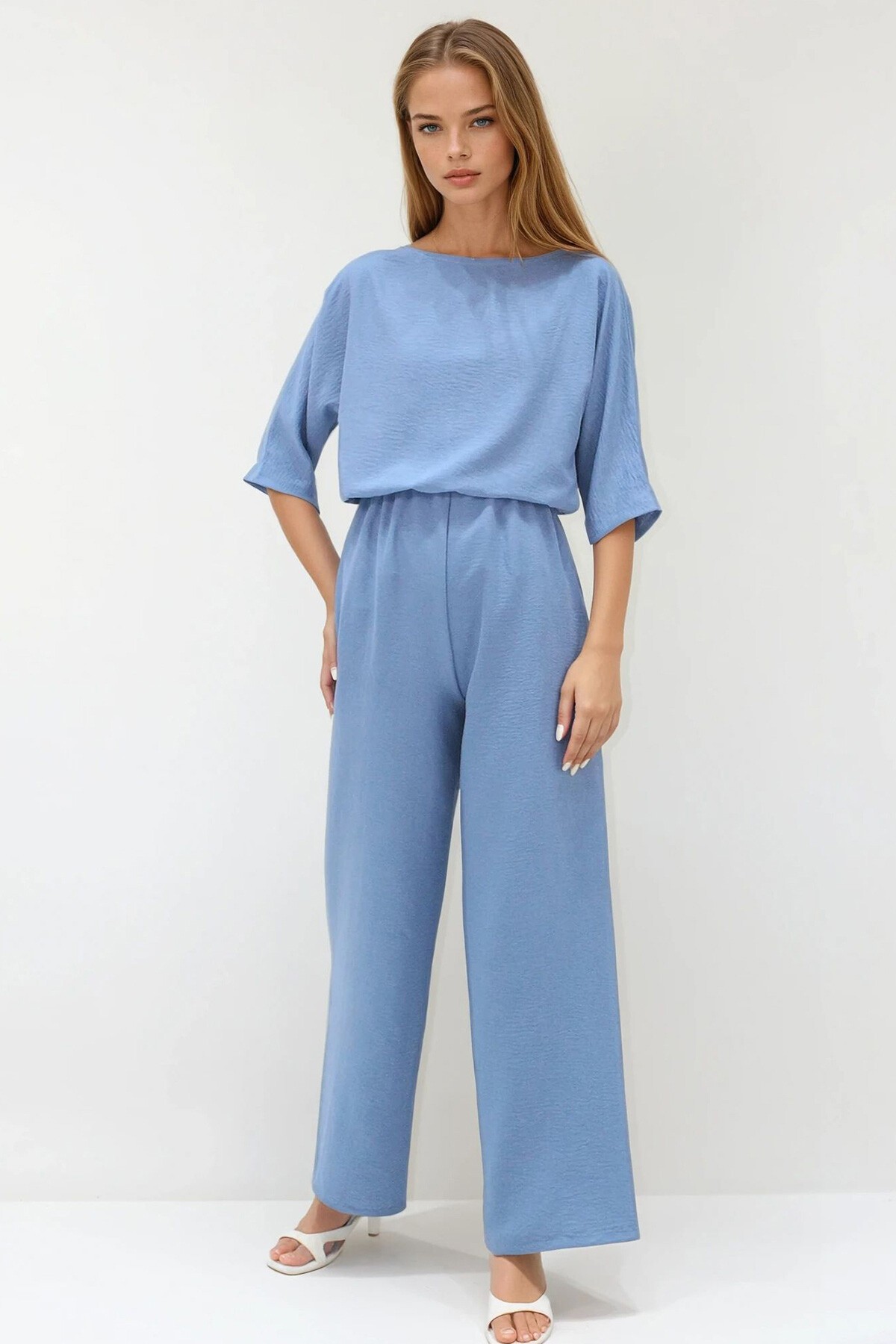 Mavi Kayık Yaka Bluz Ve Pantolon Aerobin Takım