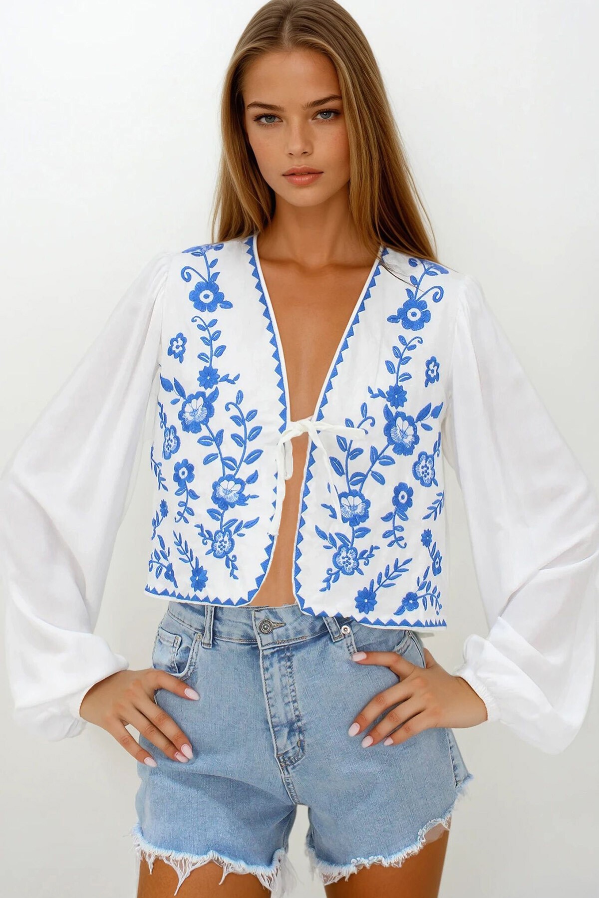 Mavi Nakışlı Bağlamalı Ceten Crop Ceket
